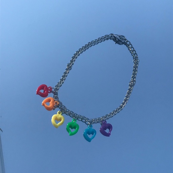 Rainbow Heart Choker - Picture 3 of 3